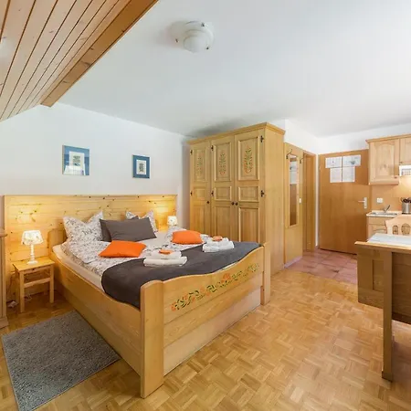 Ukanc Apartamento *