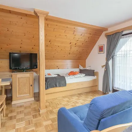 Ukanc Apartamento *